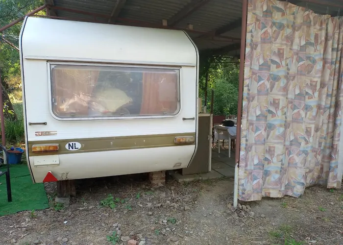 Jaktstuga с терасата *